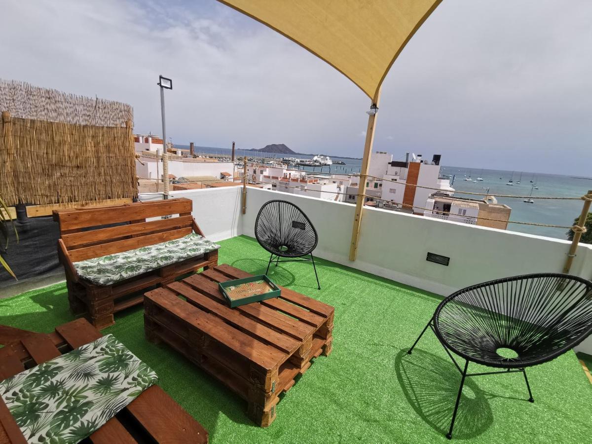 Centro De Corralejo Con Vistas A Isla De Lobos Villa Exteriör bild